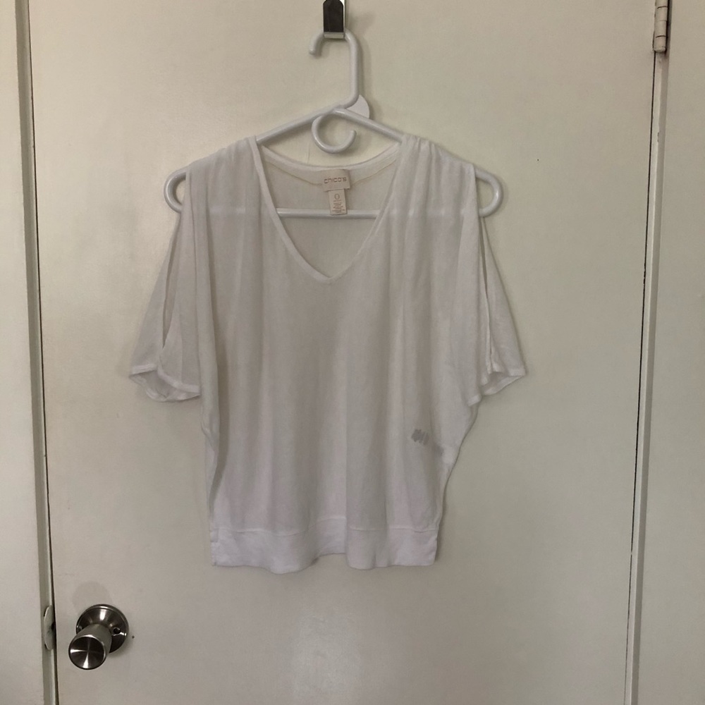 Chico’s White Lightweight Top